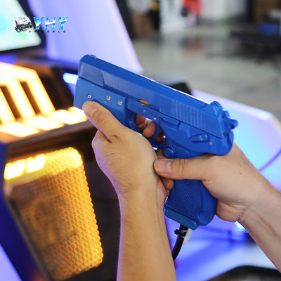 子供向けVRシミュレーター 銃とダブル65インチスクリーン